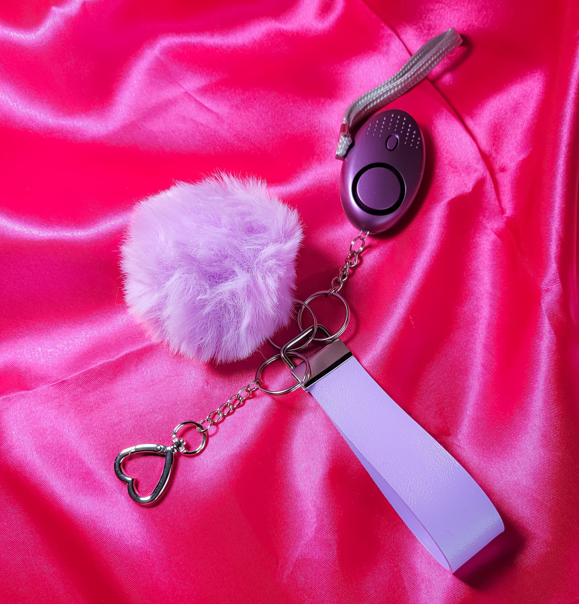 4-in-1 Safety Keychain with Personal Safety Alarm